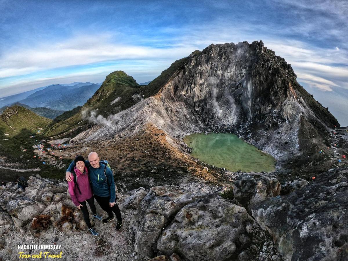 Nachelle Homestay เบอราสตากี ภายนอก รูปภาพ