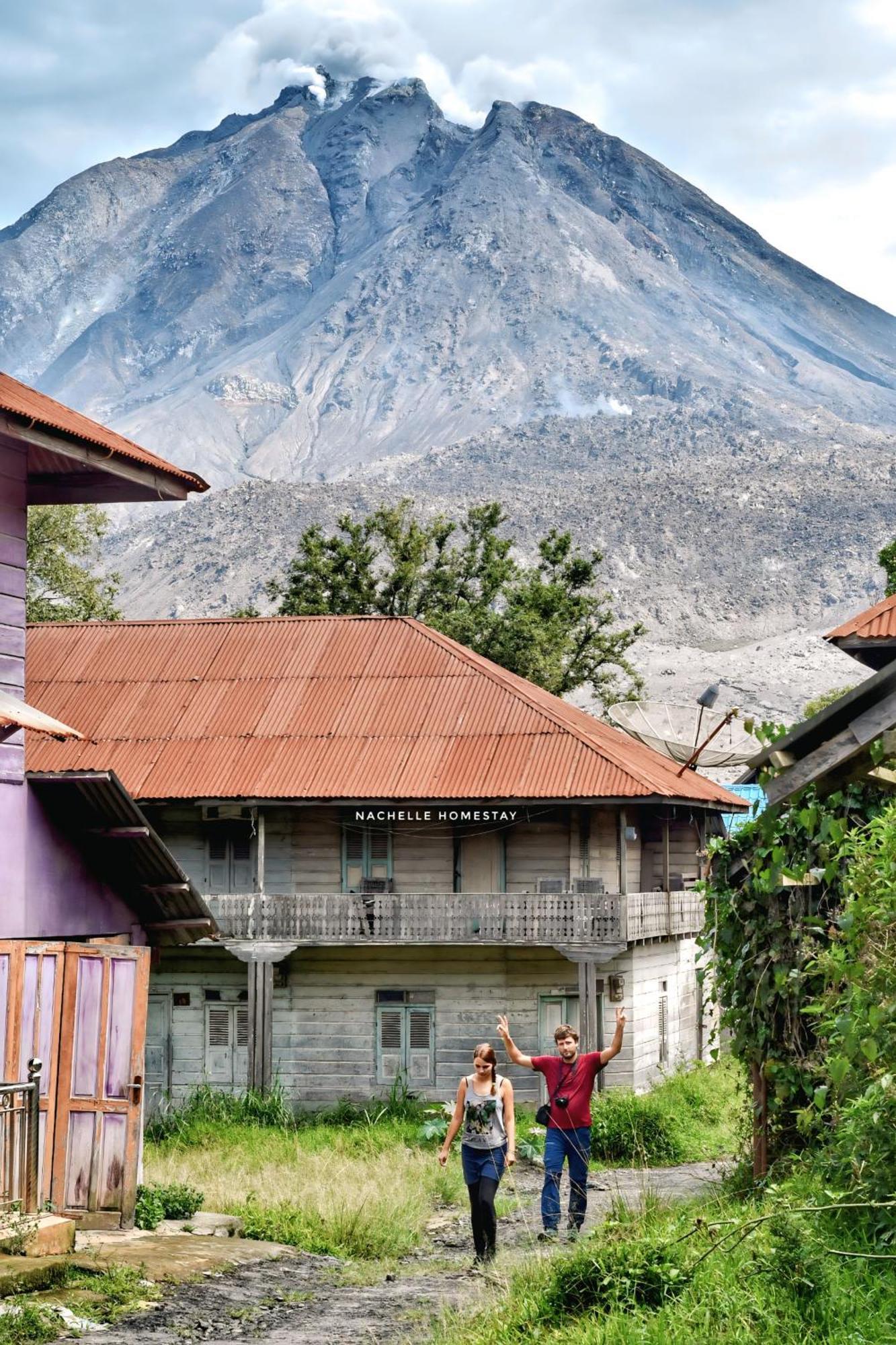 Nachelle Homestay เบอราสตากี ภายนอก รูปภาพ