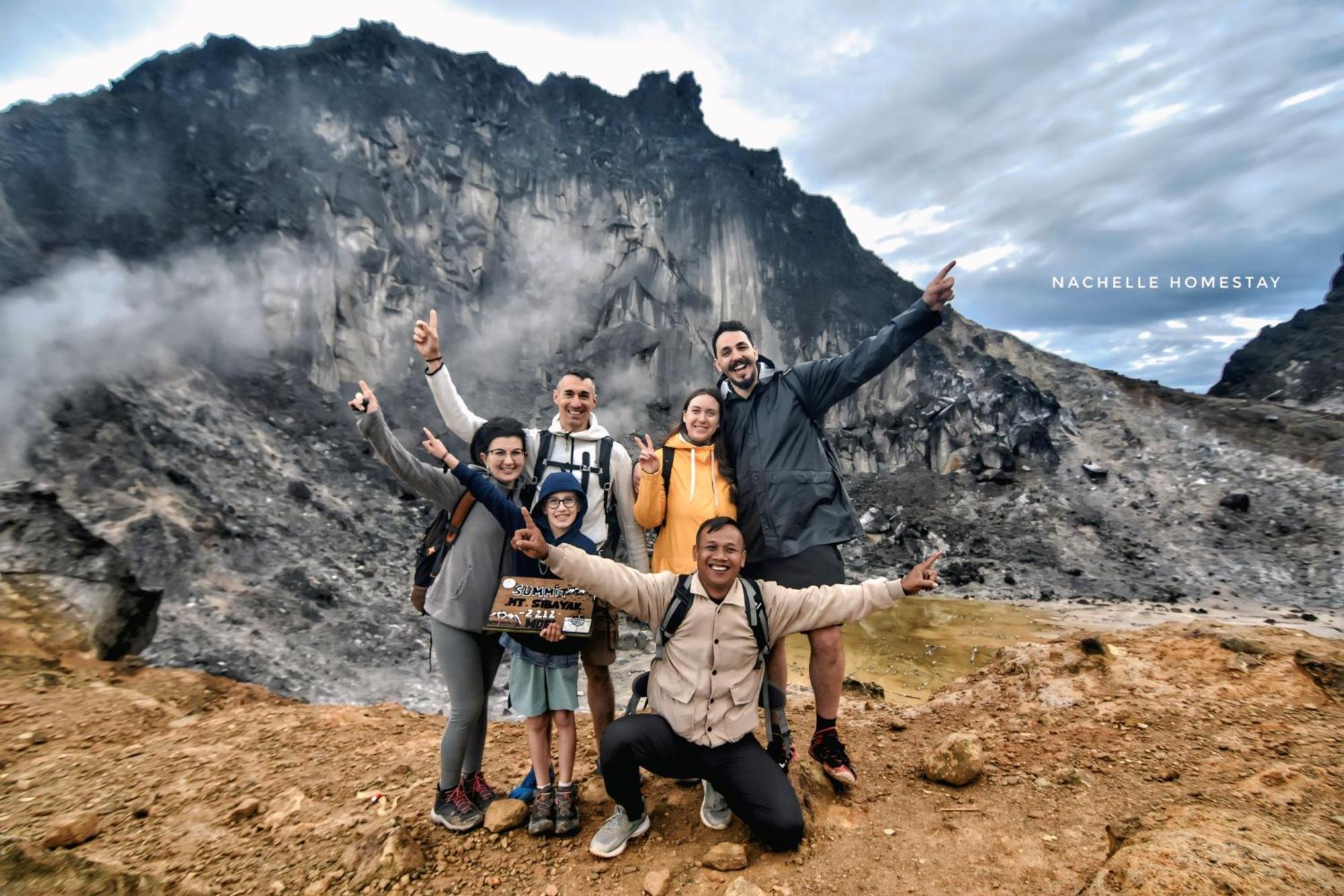 Nachelle Homestay เบอราสตากี ภายนอก รูปภาพ